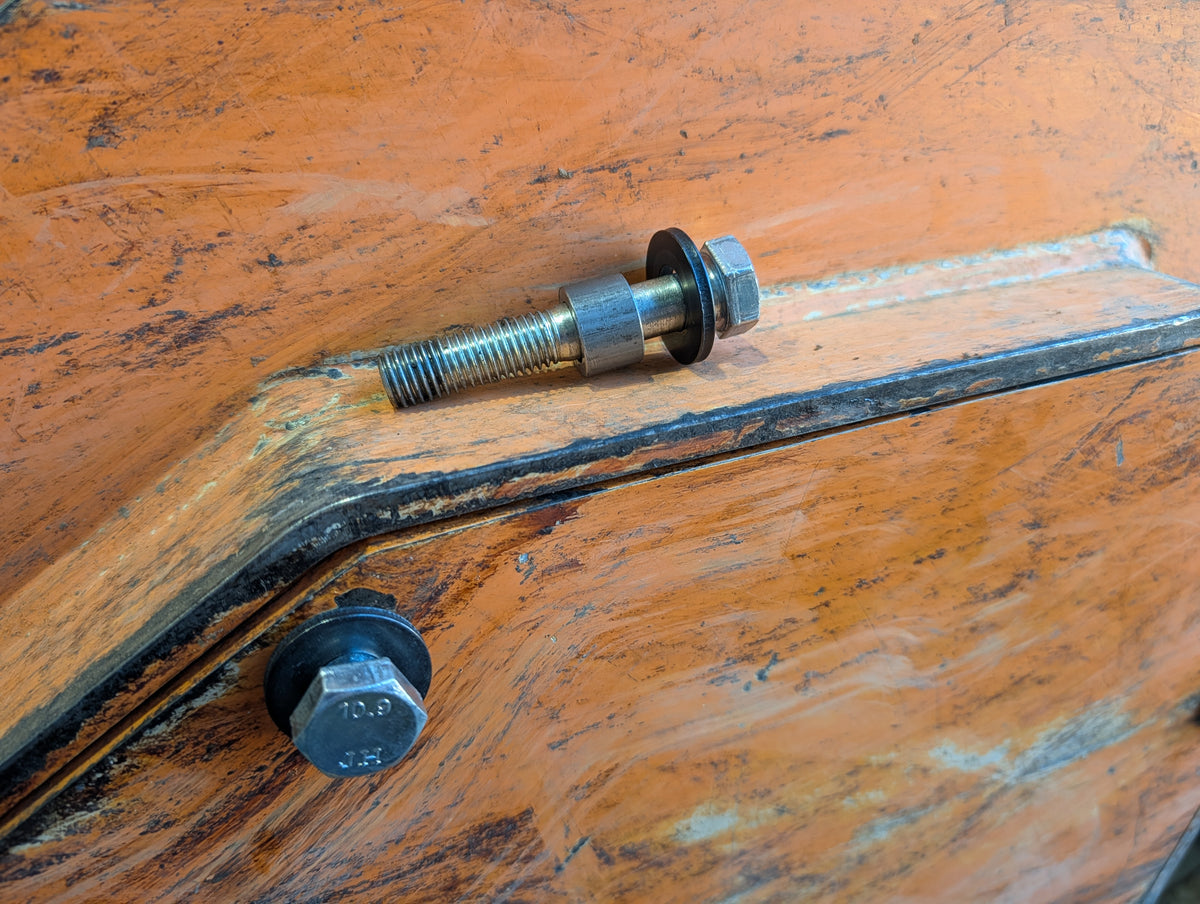PT175 140U Mulcher Door Hardware Kit